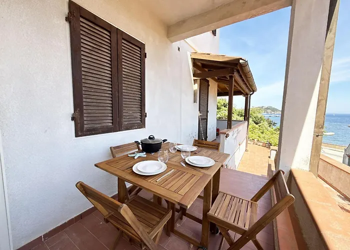 Apartman La Perla Del - Argonautivacanze Cavo